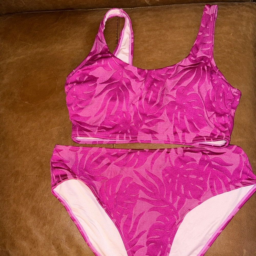 Cupshe Pink Leaf Pattern Bikini Set - image 1
